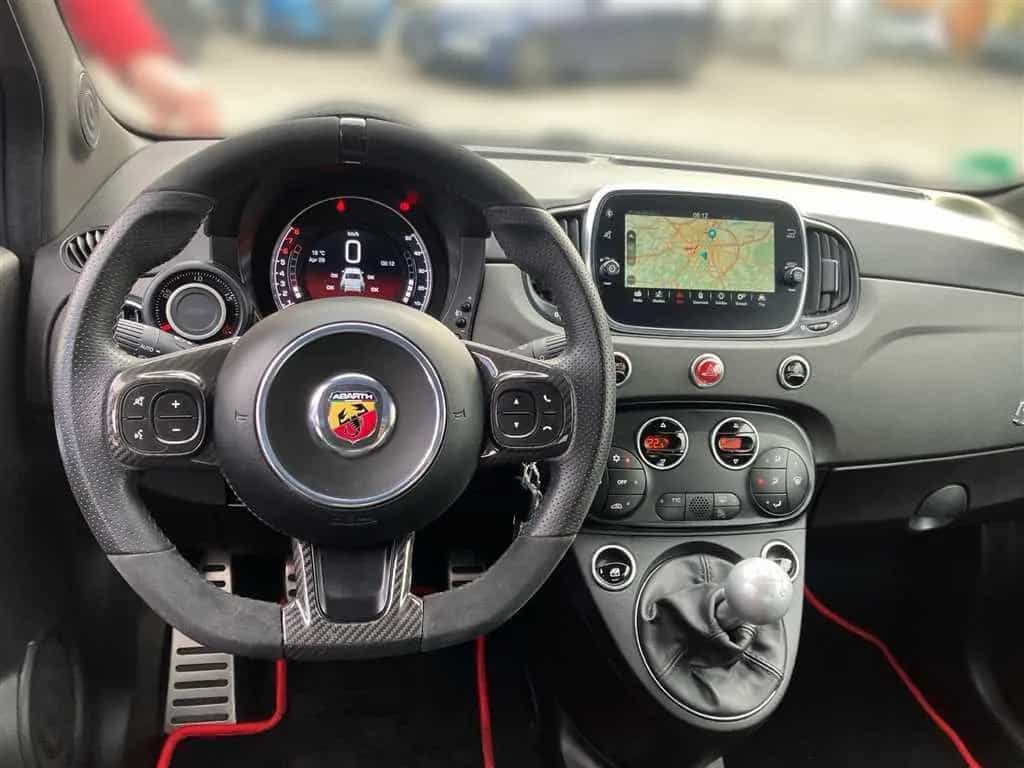 Abarth 595 Competizione 1.4 T Sabelt rote Gurte Navi Kl 11/2020-photo-12