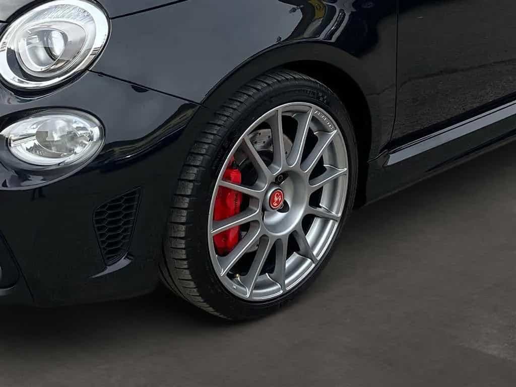 Abarth 595 Competizione 1.4 T Sabelt rote Gurte Navi Kl 11/2020-photo-7