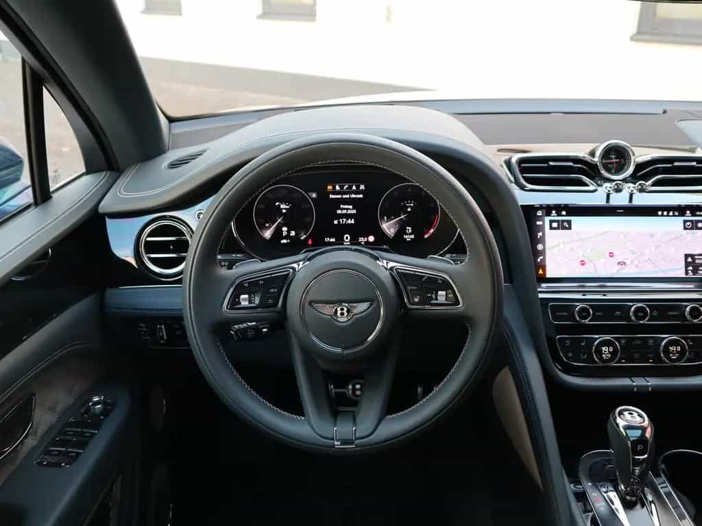 Bentley Bentayga V8 *Mulliner*Karbon-Keramik Bremse* 06/2022-photo-19