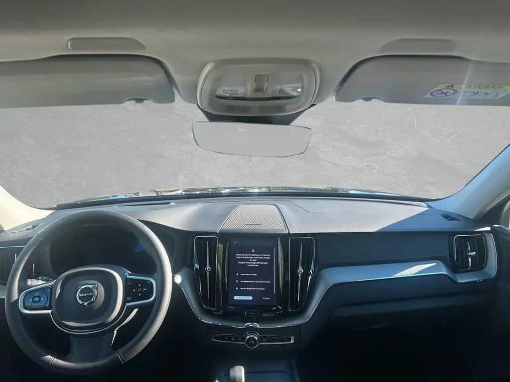 Volvo XC60 B5 AWD Ultra Dark ACC BLIS HUD LED SD 06/2025-photo-5