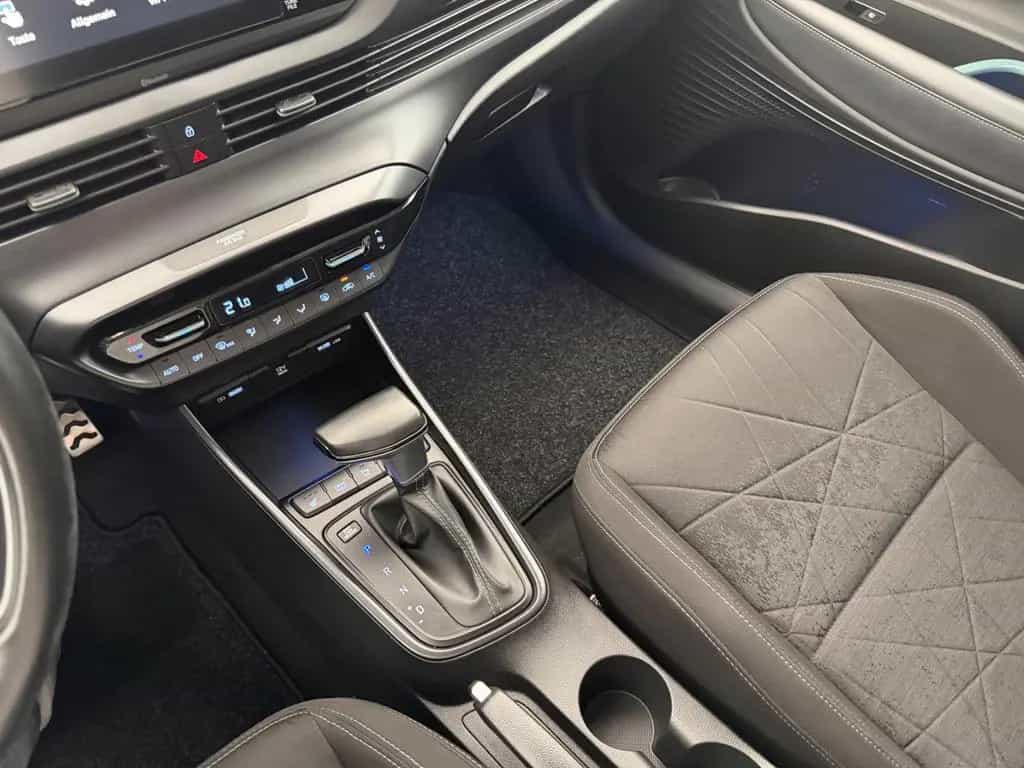 Hyundai BAYON 1.0 T-GDI Mild-Hybrid*INTRO*LED-R.KAM-LHZ 06/2021-photo-40