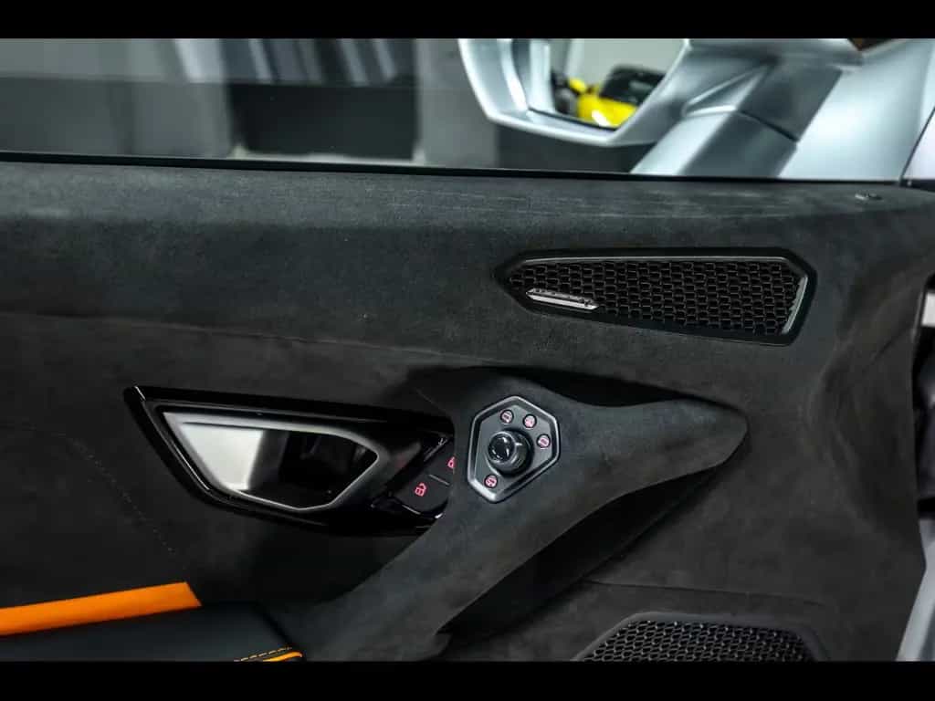Lamborghini Huracán TECNICA°XPEL°5Y Warranty+Maintenance 06/2024-photo-12