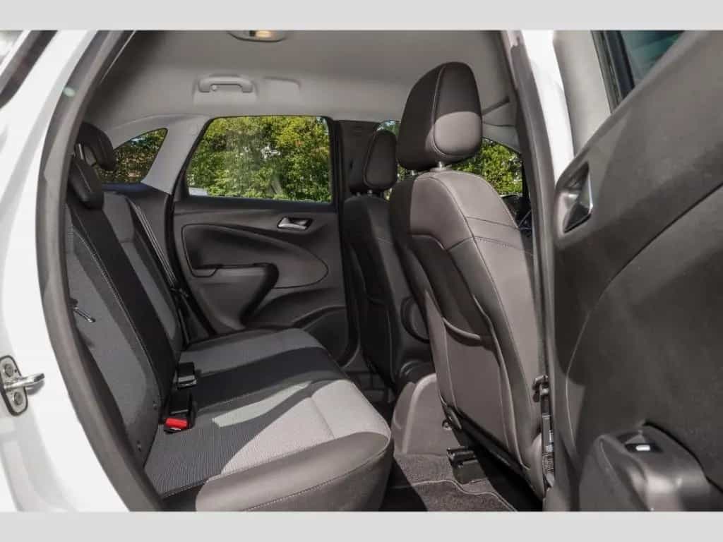 Opel Crossland Elegance RückKam Winterpaket Allwetter 06/2022-photo-9