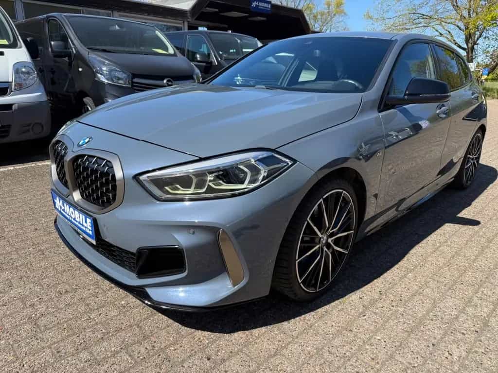 BMW M135 i xDrive Navi LED Memory Head-Up Kamera 12/2020-photo-0
