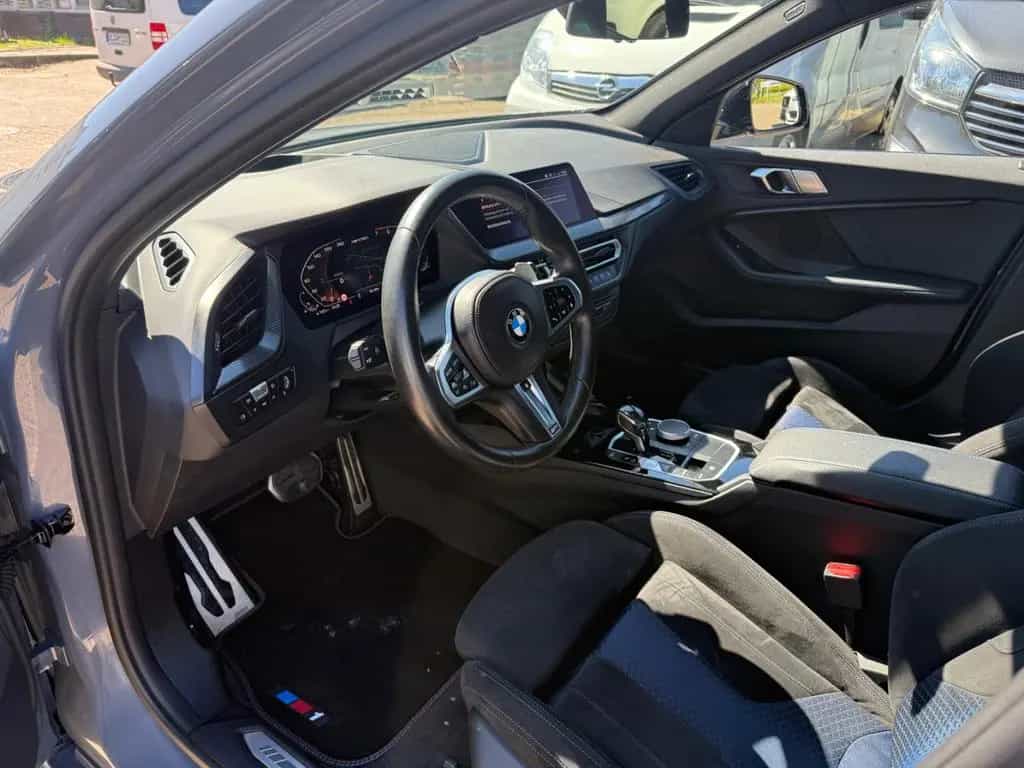 BMW M135 i xDrive Navi LED Memory Head-Up Kamera 12/2020-photo-3