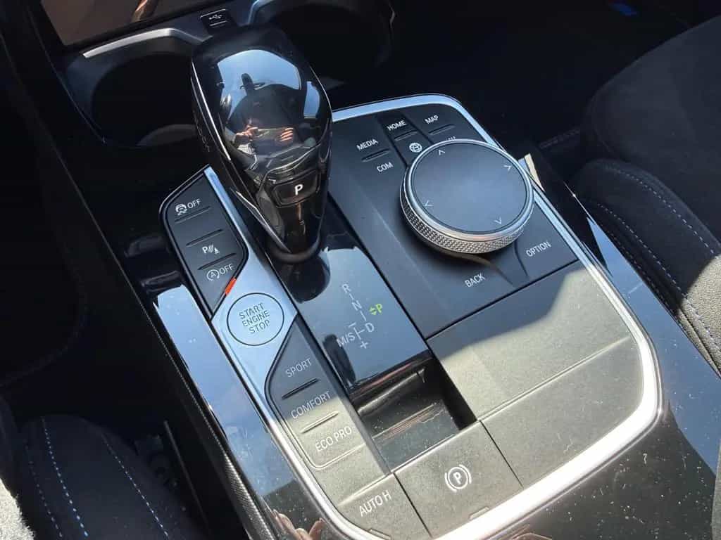 BMW M135 i xDrive Navi LED Memory Head-Up Kamera 12/2020-photo-35