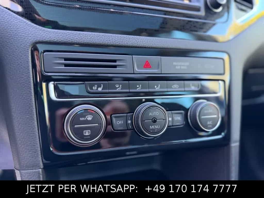 Volkswagen Golf Sportsvan VII Sound*PANORAMA*CARPLAY*TOTWIN 12/2017-photo-16