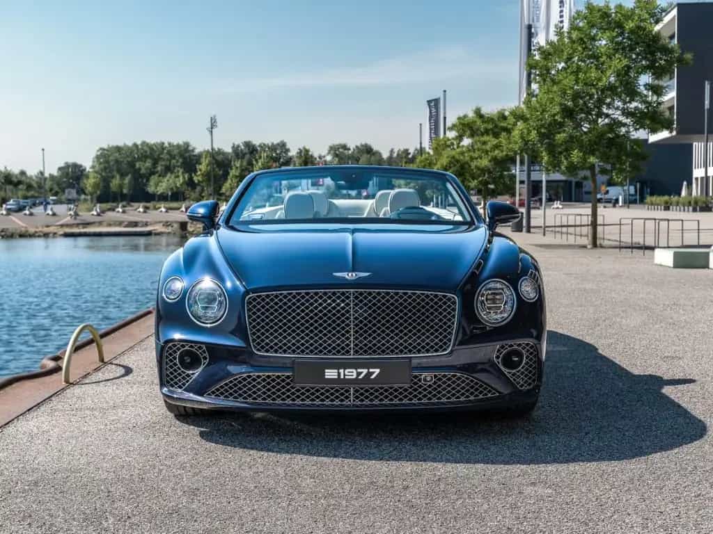 Bentley Continental GT Convertible W12 *22'Felgen**VOLL* 01/2020-photo-4