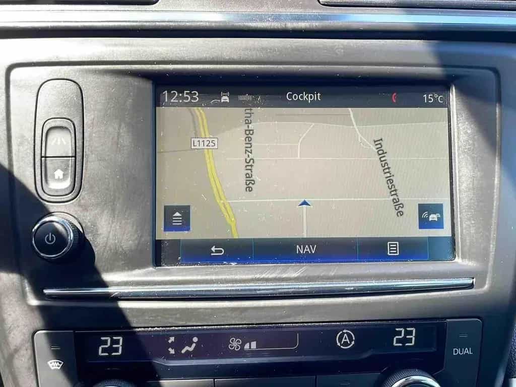 Renault Kadjar 1.6 TCE Energy Bose Edition 06/2017-photo-18