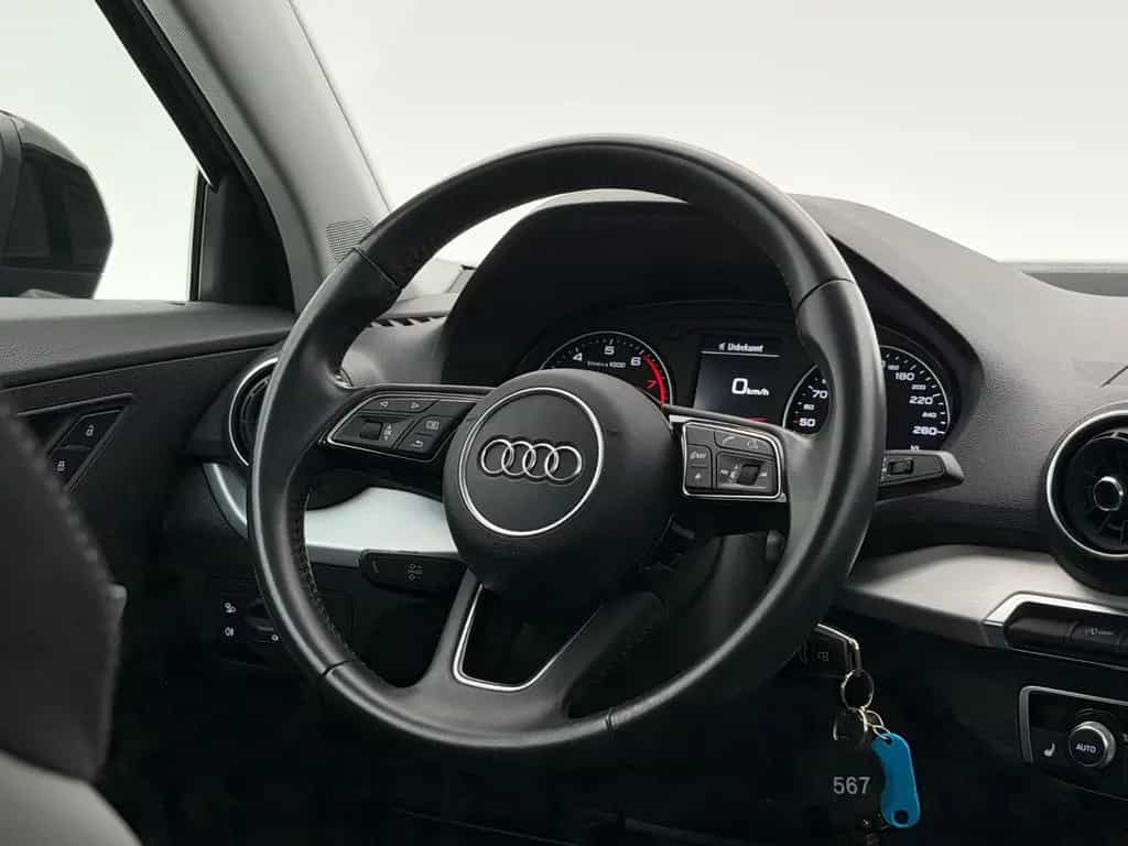 Audi Q2 35 TFSI*SPORT*LED-AHK-TEMPO-SHZ-PDC-DSP-MMI 01/2020-photo-30