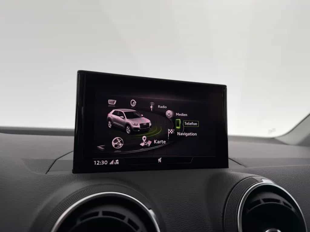 Audi Q2 35 TFSI*SPORT*LED-AHK-TEMPO-SHZ-PDC-DSP-MMI 01/2020-photo-38