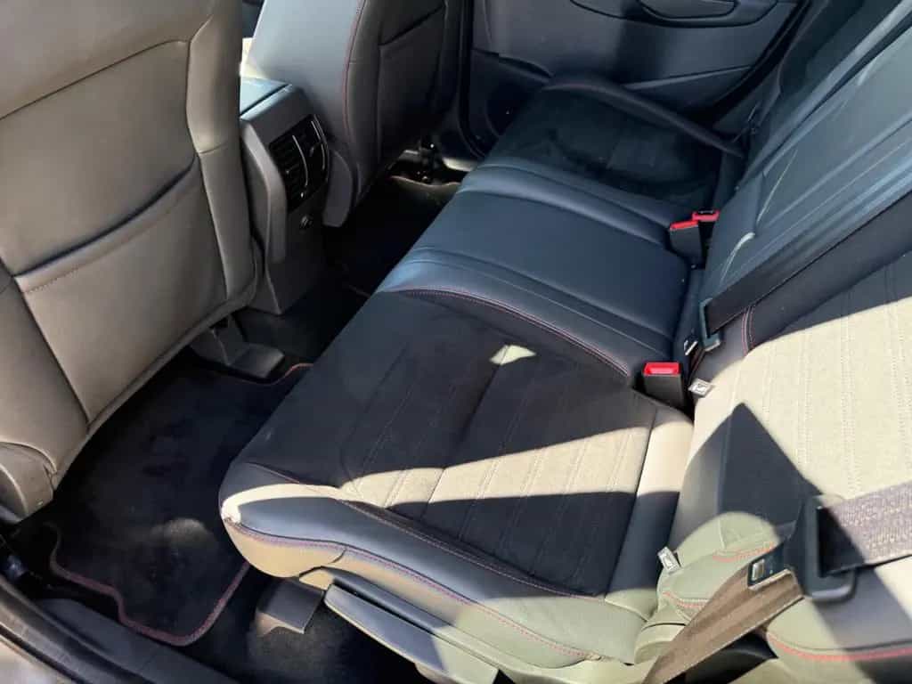 Ford Kuga ST-Line+Alcantara+AUTOMATIK+SITZHEIZUNG+TEM 05/2018-photo-10