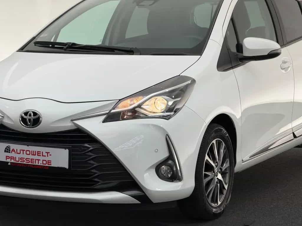 Toyota Yaris 1.5 Dual-VVT-iE*TEAM D*R.KAM-SPUR-SHZ-USB 03/2019-photo-14