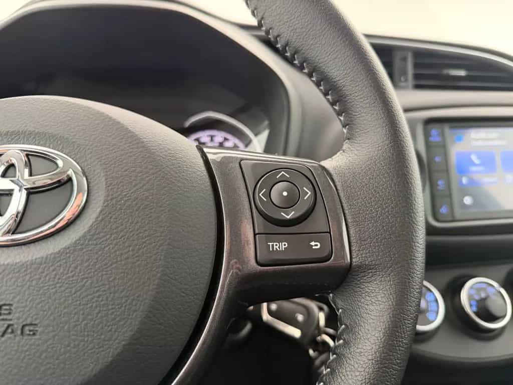 Toyota Yaris 1.5 Dual-VVT-iE*TEAM D*R.KAM-SPUR-SHZ-USB 03/2019-photo-34