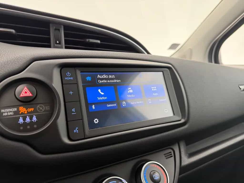 Toyota Yaris 1.5 Dual-VVT-iE*TEAM D*R.KAM-SPUR-SHZ-USB 03/2019-photo-35