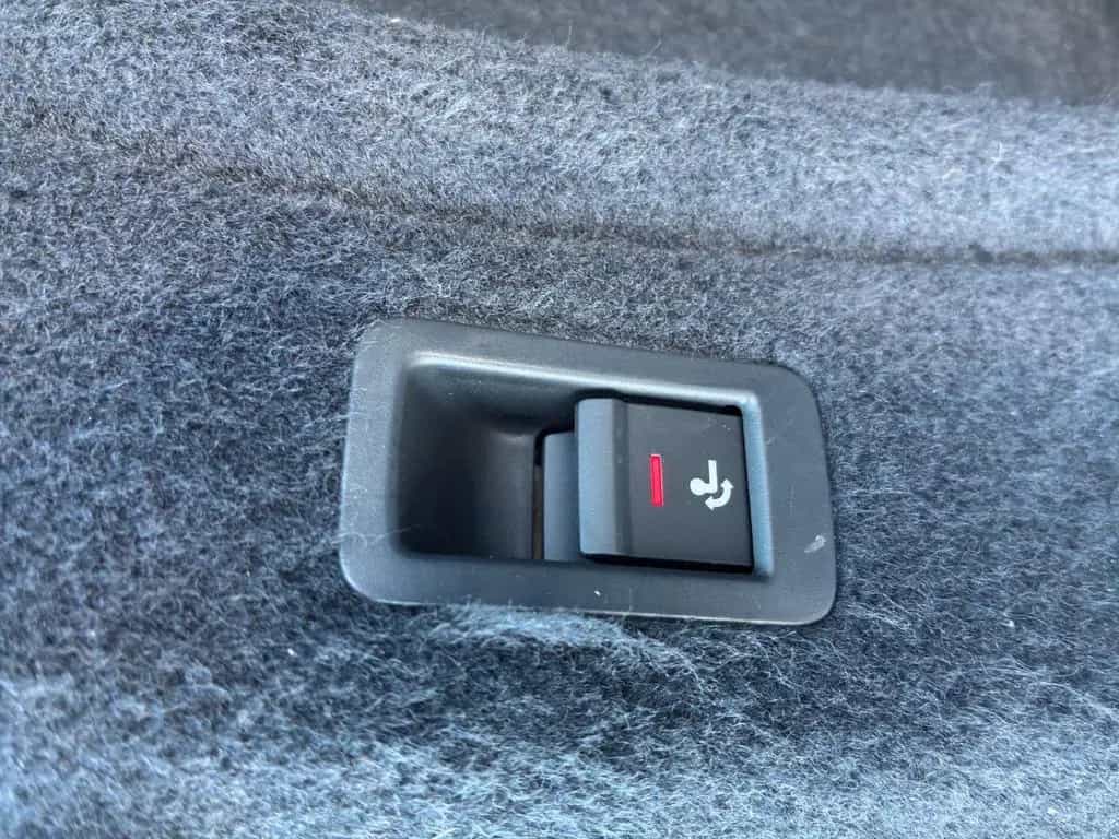 Audi A4 Avant 40 TDI advanced Leder AHK DSP 02/2021-photo-18
