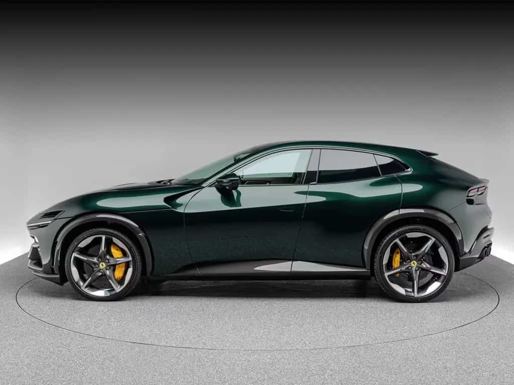 Ferrari Purosangue 02/2026-photo-1