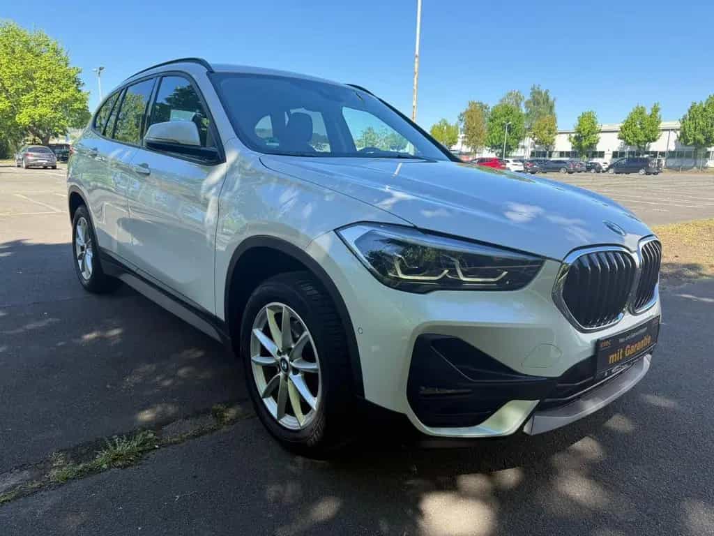 BMW X1 sDrive 18 i Advantage GARANTIE 07/2020-photo-1