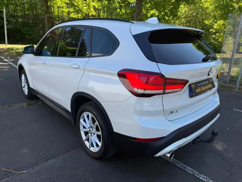 BMW X1 sDrive 18 i Advantage GARANTIE 07/2020-photo-4