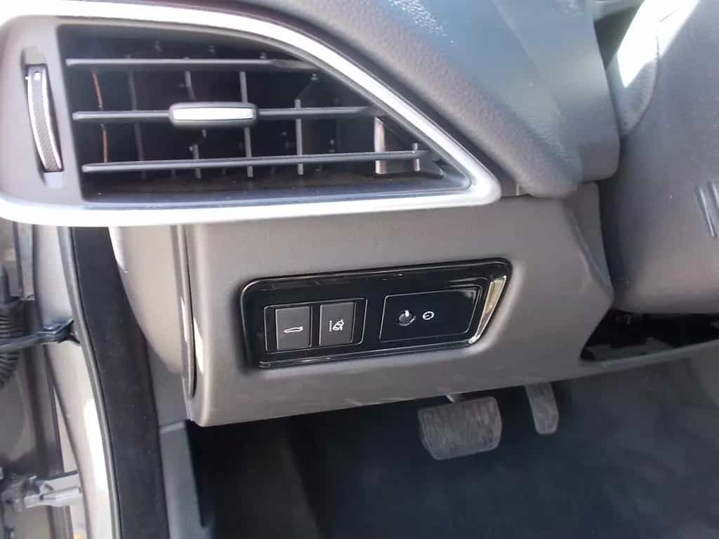 Jaguar XE Prestige, Leder, Navi, Rundum Kamera 03/2017-photo-15