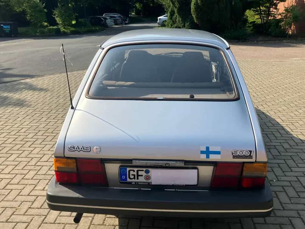Saab 900 10/1985-photo-4