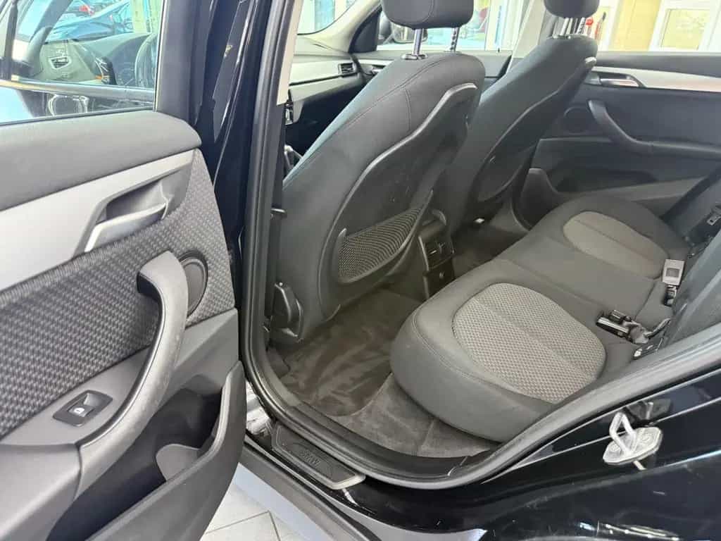 BMW X1 sDrive 18 i Advantage *Business*Navi*PDC*AHK 11/2017-photo-21