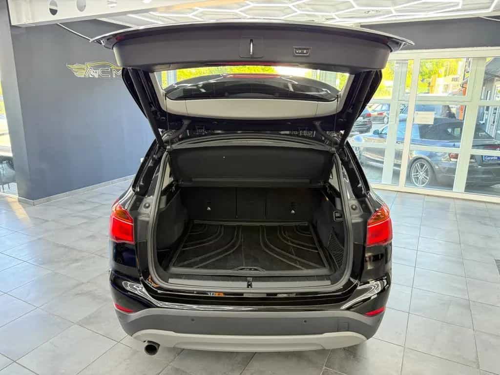 BMW X1 sDrive 18 i Advantage *Business*Navi*PDC*AHK 11/2017-photo-4