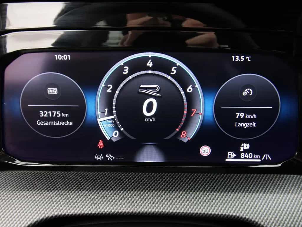 Volkswagen Golf VIII Variant 1.5 TSI R-Line LED+KAMERA+ACC 05/2025-photo-22