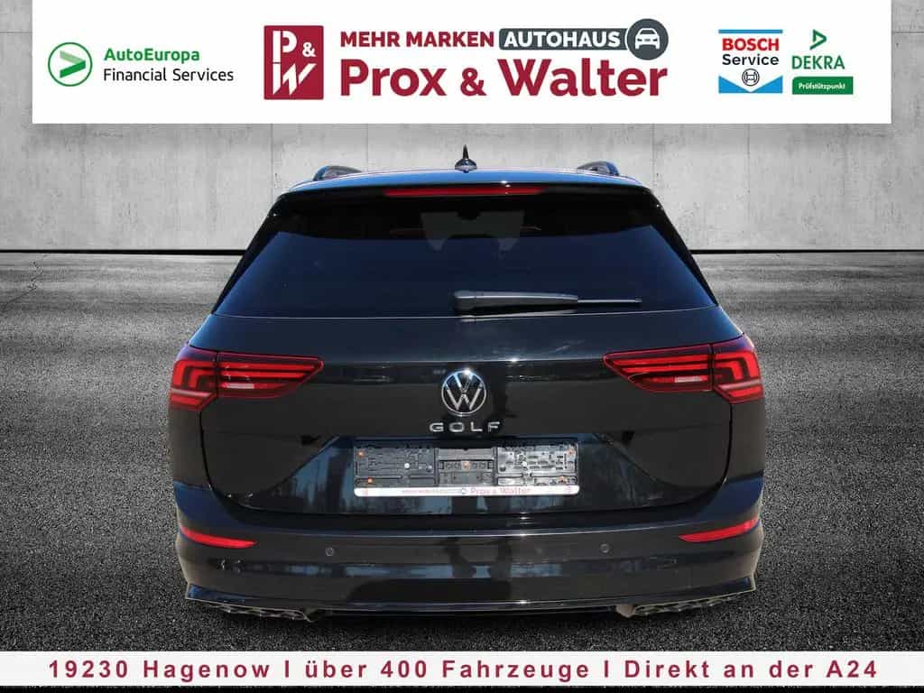 Volkswagen Golf VIII Variant 1.5 TSI R-Line LED+KAMERA+ACC 05/2025-photo-4