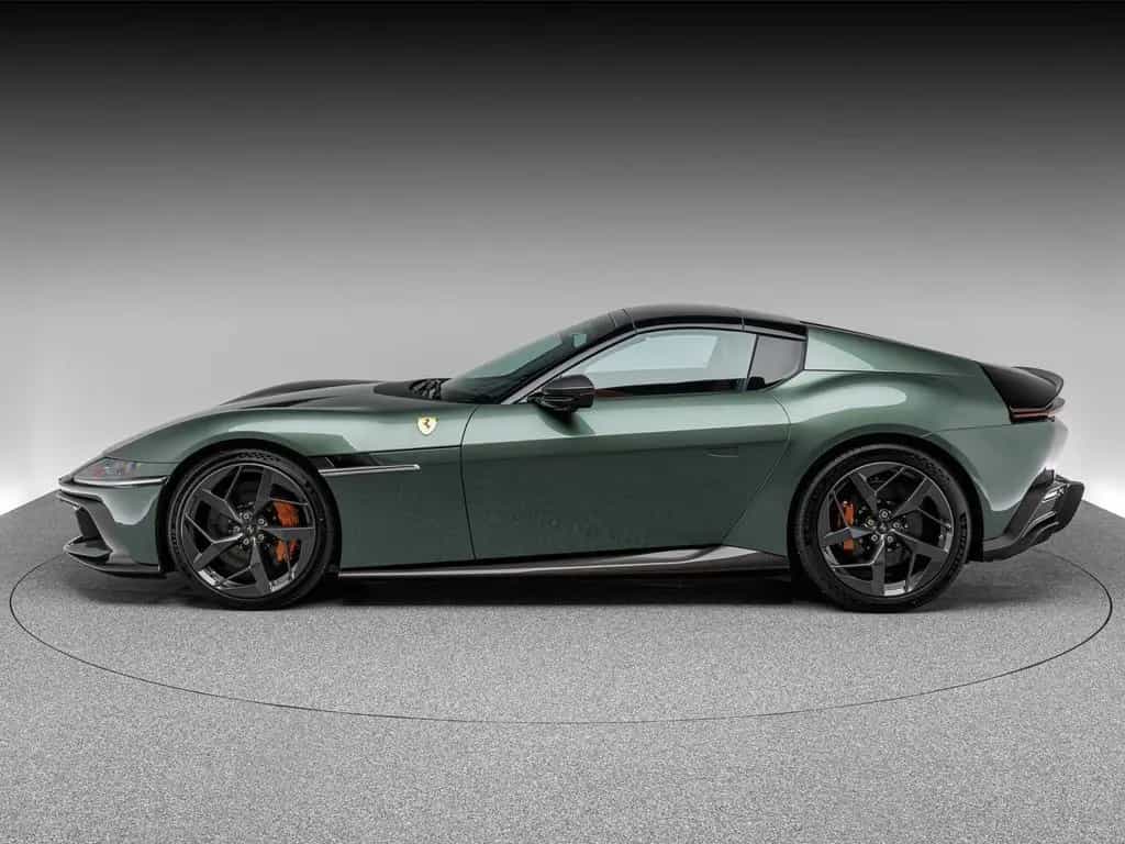 Ferrari 12Cilindri Spider 08/2025-photo-11