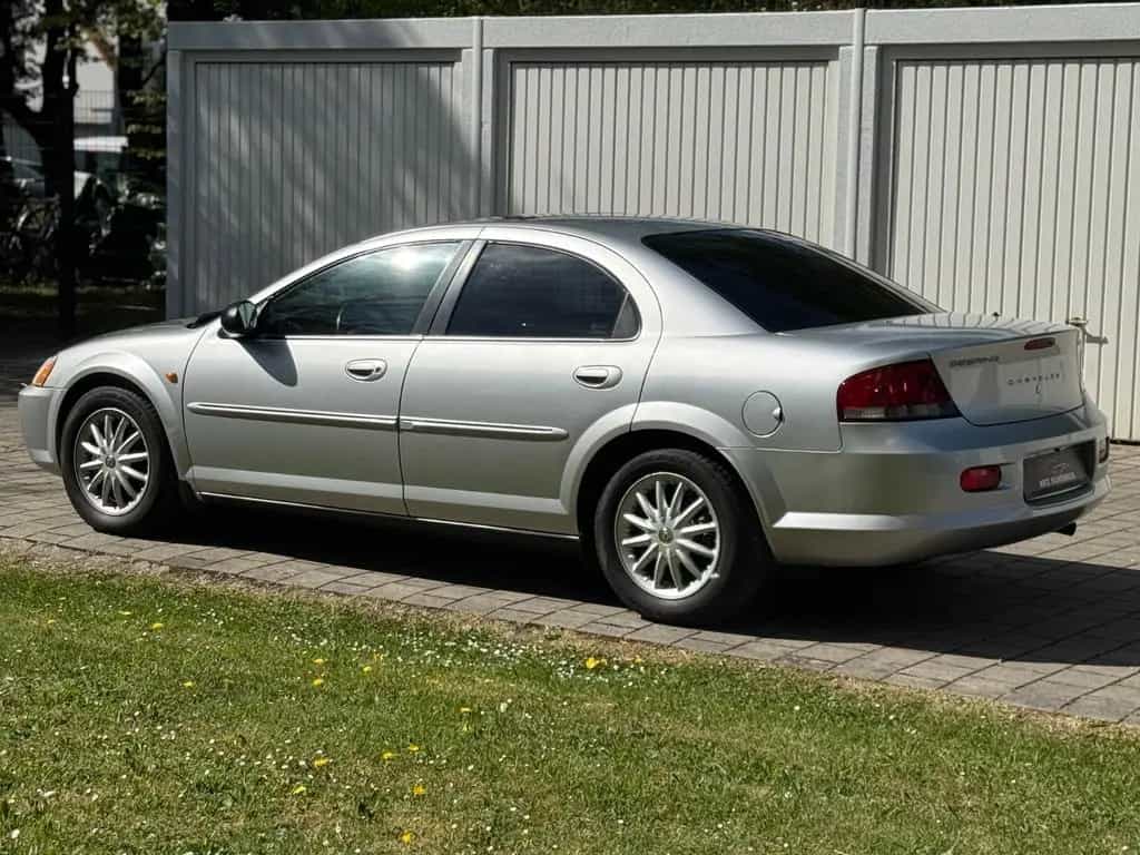 Chrysler Sebring LX 2.7 Autom. 03/2004-photo-3