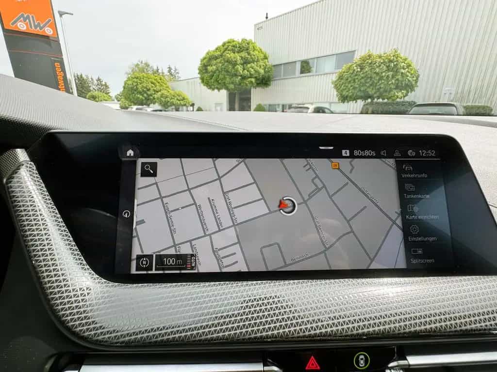 BMW 118 i Steptr. Sport-Line LED SHZ PDC CarPlay NAV 03/2023-photo-12