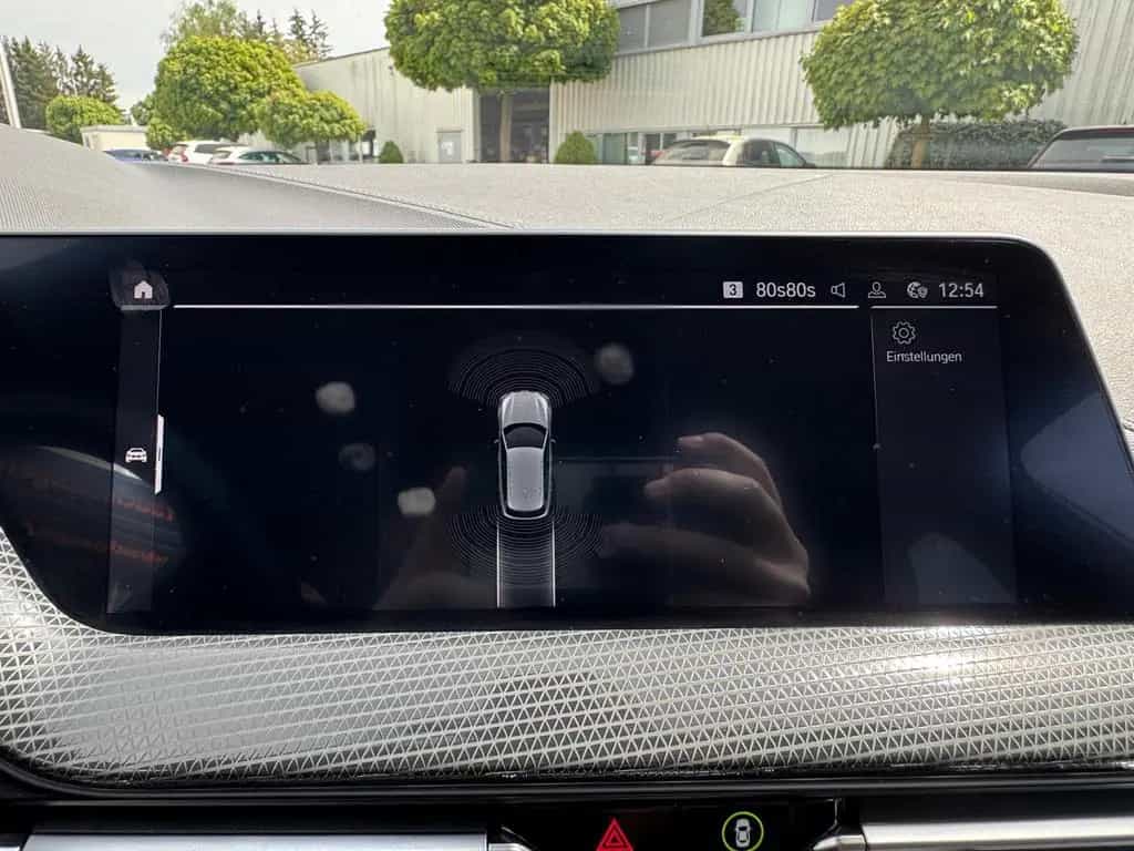 BMW 118 i Steptr. Sport-Line LED SHZ PDC CarPlay NAV 03/2023-photo-16