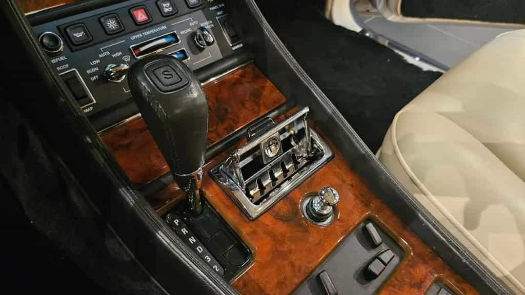 Bentley Continental R Coupe Mulliner Park Ward 12/1992-photo-16