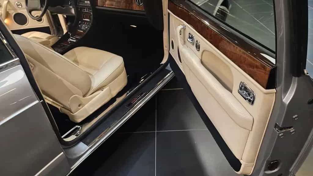 Bentley Continental R Coupe Mulliner Park Ward 12/1992-photo-9
