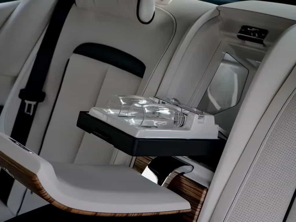 Rolls-Royce Ghost 09/2023-photo-19