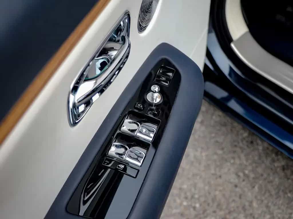 Rolls-Royce Ghost 09/2023-photo-21