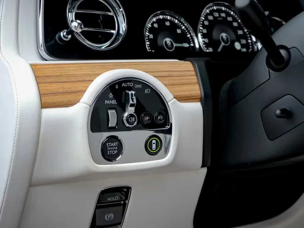 Rolls-Royce Ghost 09/2023-photo-22