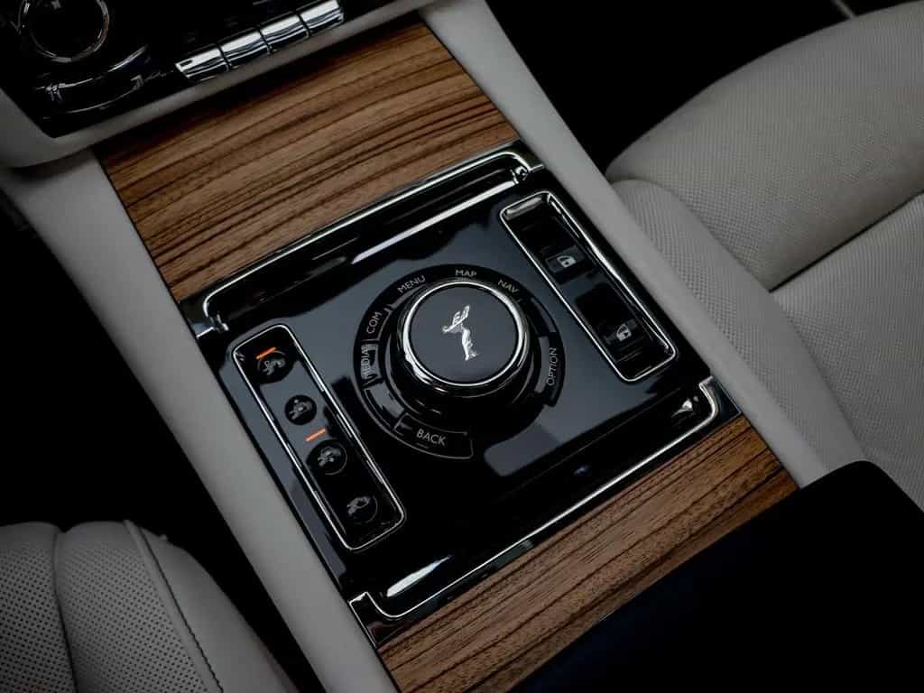 Rolls-Royce Ghost 09/2023-photo-29