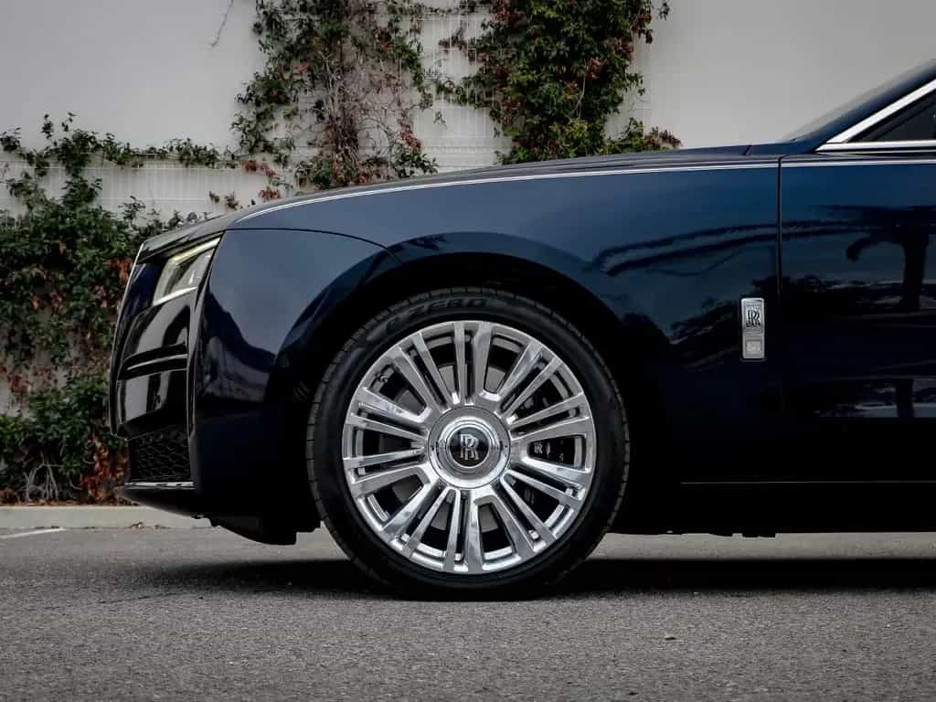 Rolls-Royce Ghost 09/2023-photo-3