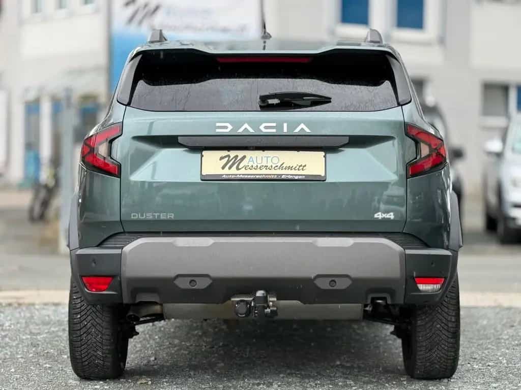 Dacia DusterIIITCe130Journey 4x4 AHK ZEDER-GRÜN SHZ 10/2024-photo-4