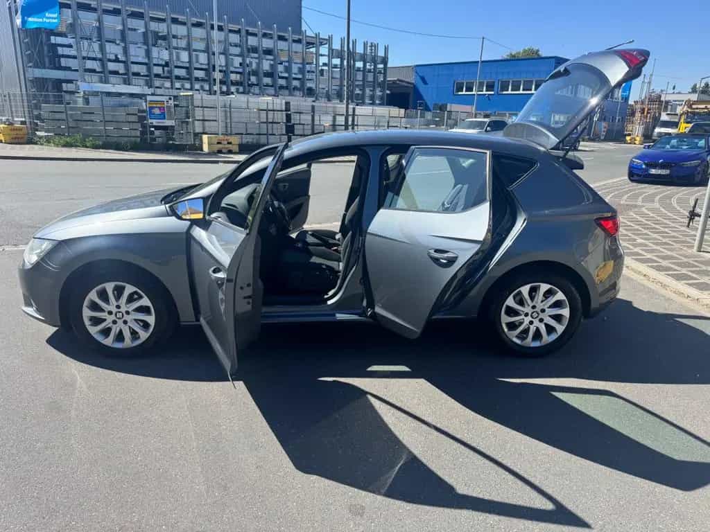 Seat Leon Style 09/2013-photo-21