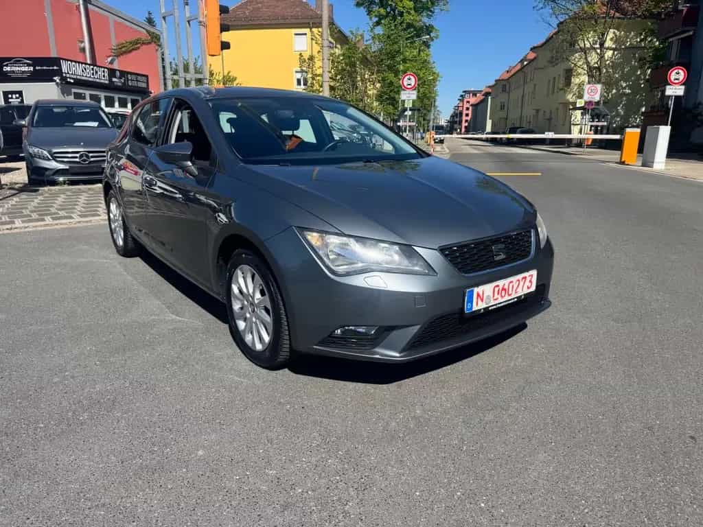 Seat Leon Style 09/2013-photo-3