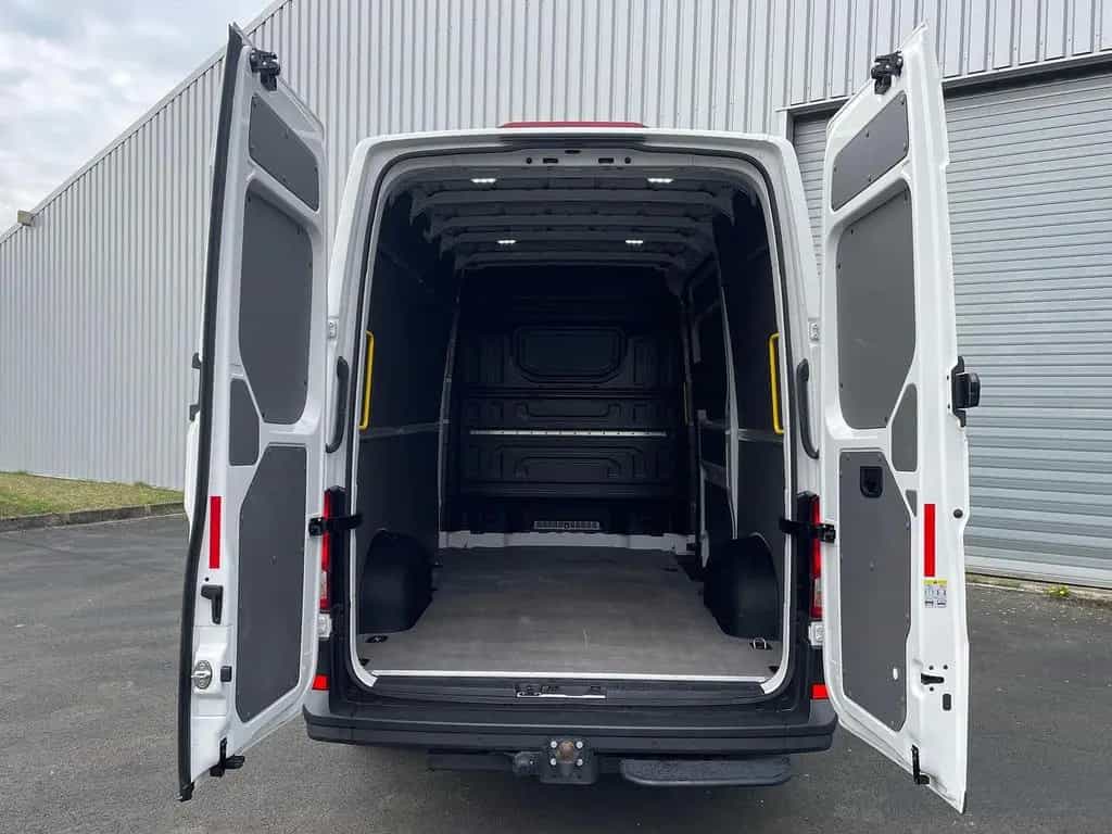 MAN TGE 3.180 L3H3 Kasten PDC SITZHZ DAB MFL TEMP 05/2025-photo-35