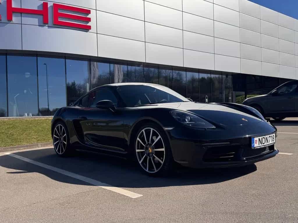 Porsche Cayman T Cayman T 01/2019-photo-0