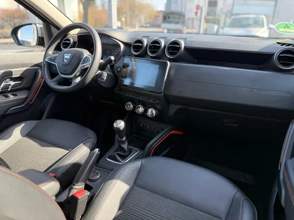 Dacia Duster II Extreme 4WD AHK NAVI 360CAM SHZ TOTW. 12/2022-photo-6