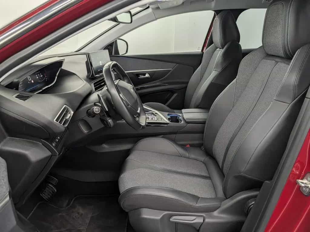 Peugeot 3008 1.5 BlueHDi 130 Allure Pack Navi 07/2021-photo-6