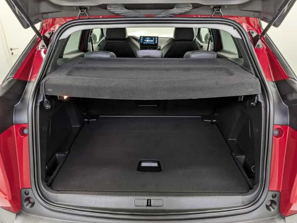Peugeot 3008 1.5 BlueHDi 130 Allure Pack Navi 07/2021-photo-8