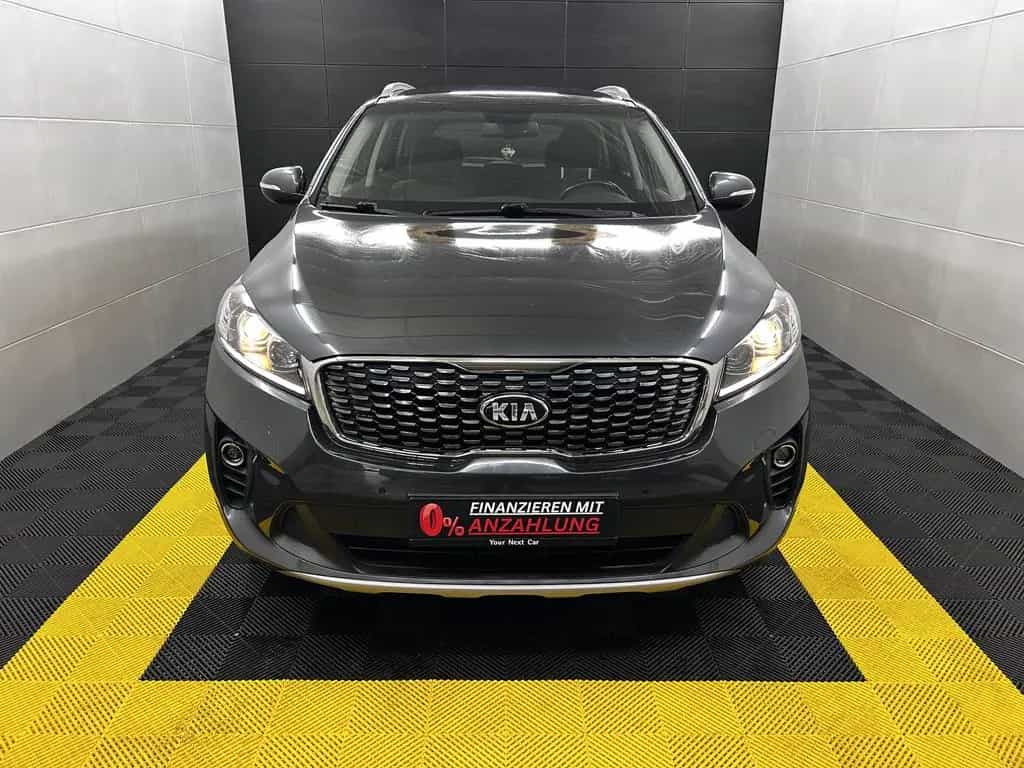 Kia Sorento Vision 4WD+Keyless+Bi-Xenon+Kam+Carplay 06/2018-photo-1