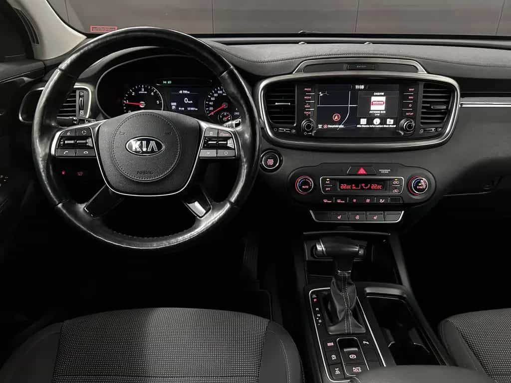 Kia Sorento Vision 4WD+Keyless+Bi-Xenon+Kam+Carplay 06/2018-photo-11